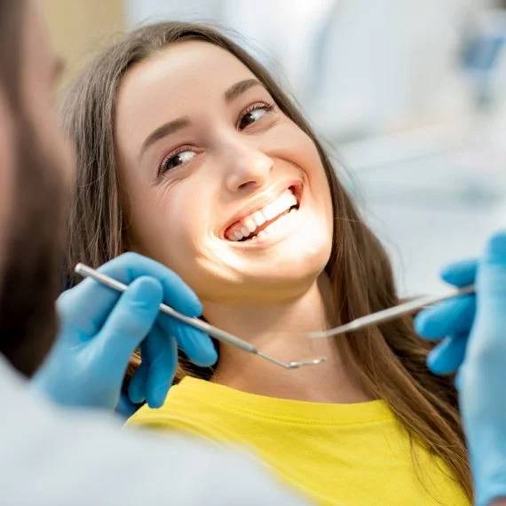 dentist near me Windsor, ON